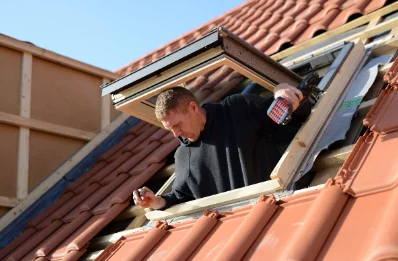 Pose de fenêtres de toit Velux à Zermezeele
